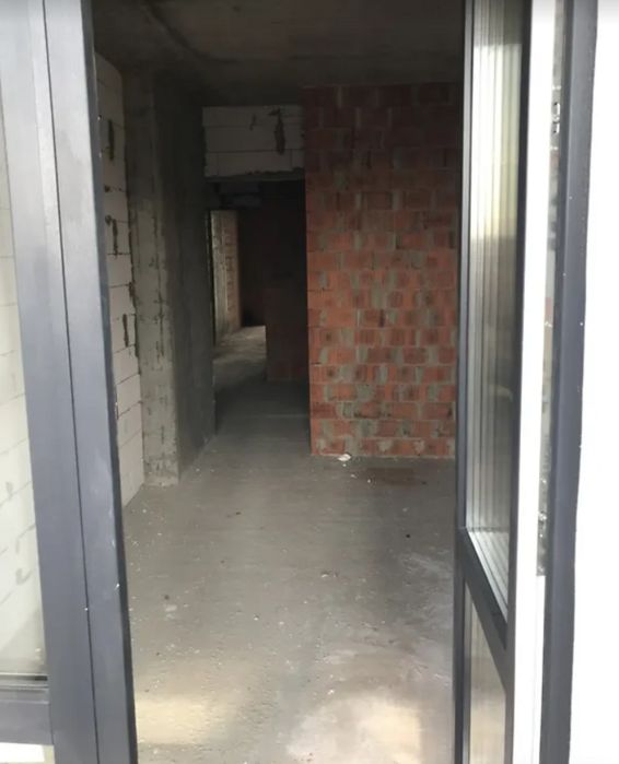 Продаж 2к квартири 71 кв. м на вул. Полковника Д. Нечая