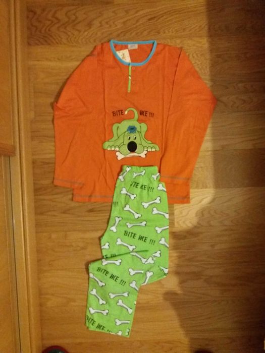 Pijamas novos 11/12 anos, 12/13 anos, 13/14 anos