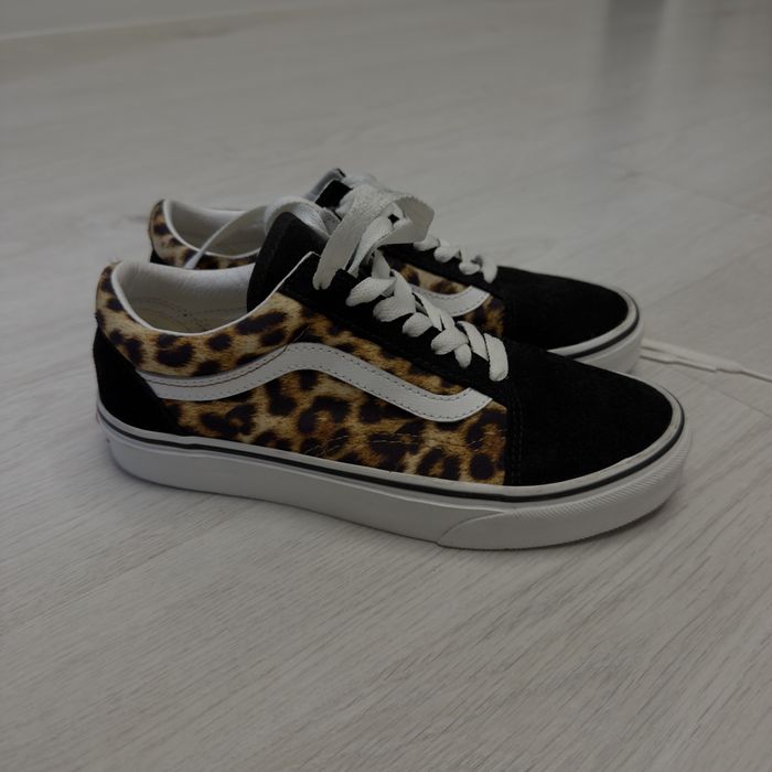 Продам кеды Vans