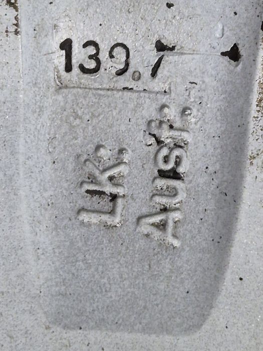 Продам комп.німец.дисків  RC DESIGN R16 6x139,7