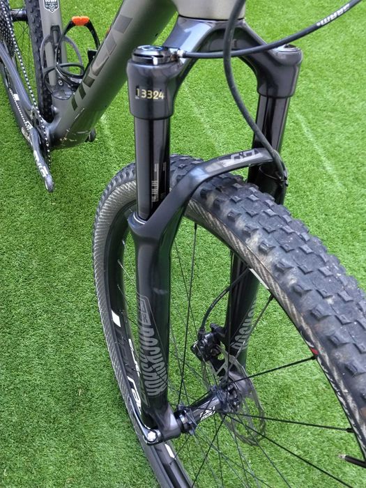Vendo Bicicleta TREK Procaliber 9.8 em carbono