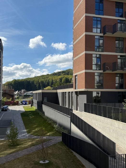 ПРОДАМ Паркомісце Lev Development