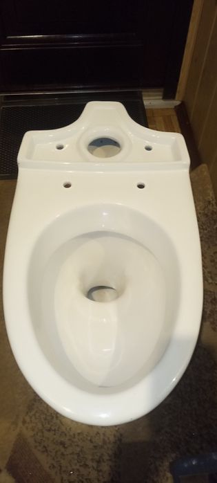 Продам Унитаз,керамика