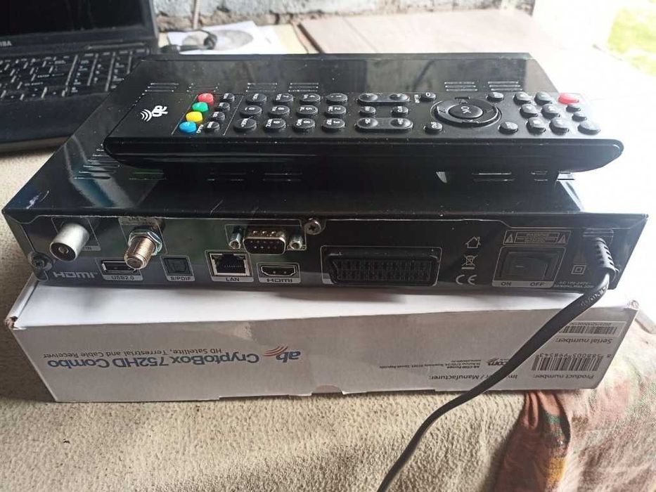 Dekoder Cyfrowy CryptoBox 752HD Combo DVBS2/DVBT2-HEVC