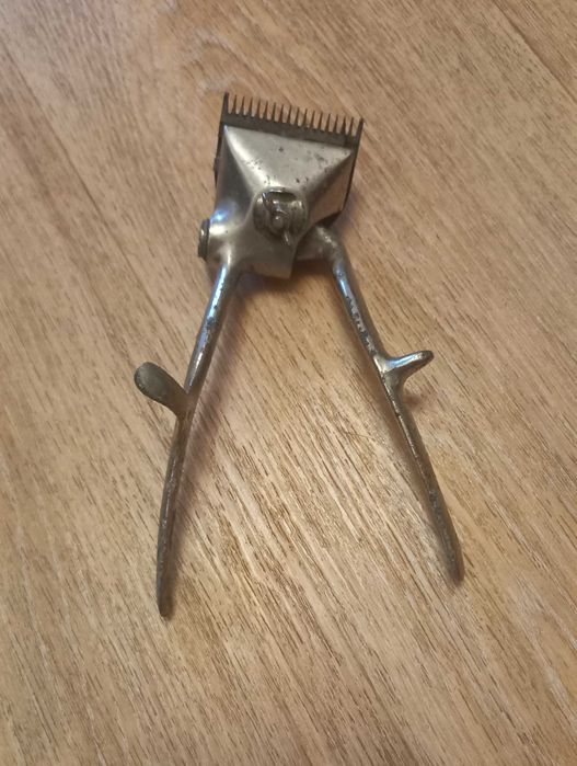 машинка для стрижки волосся ручна старовинна