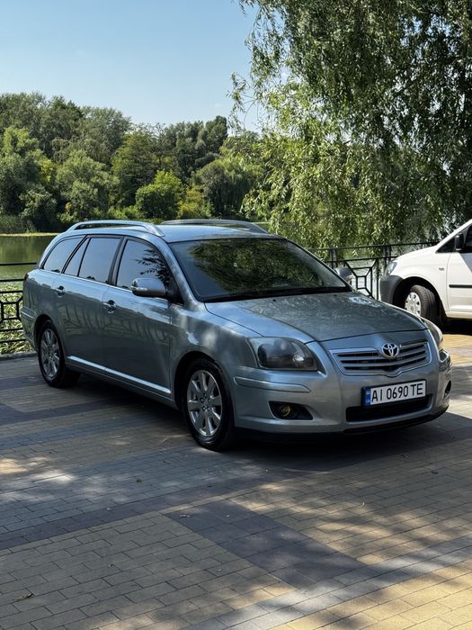 Toyota Avensis T25