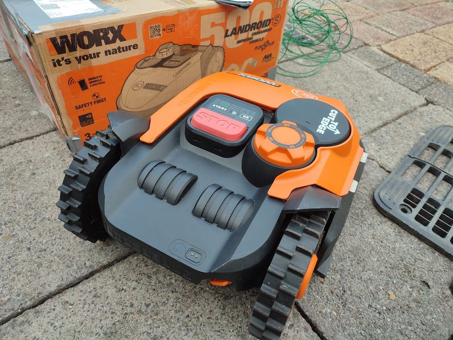 Robot koszący kosiarka Worx Landroid komplet