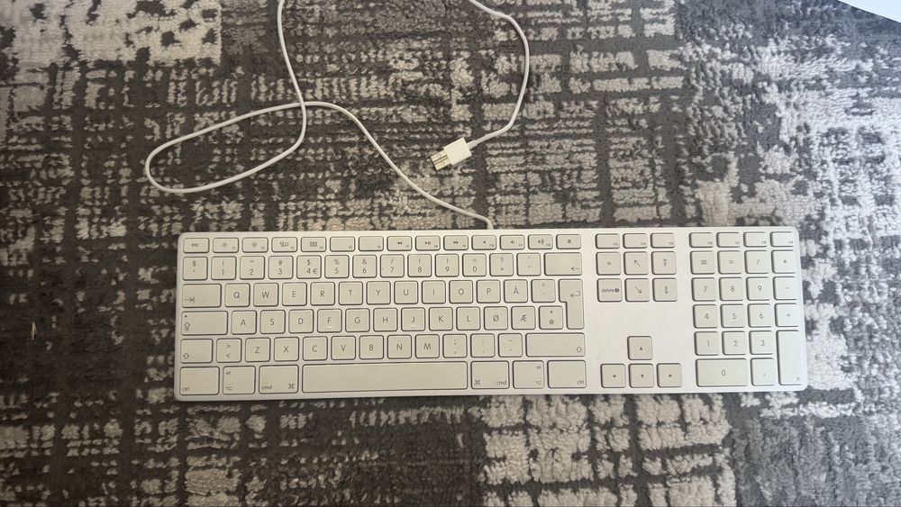 Klawiatura apple (norweskie litery)