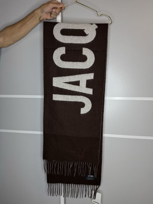 Трендовий шарф Jacquemus коричневий