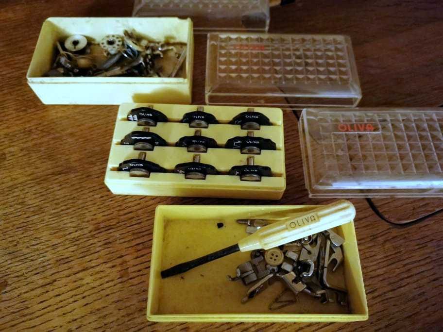 Máquina de costura Oliva CL-50 automática