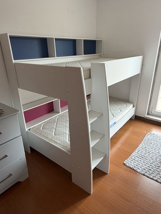 Beliche Infantil com Arrumação e Colchões Incluídos