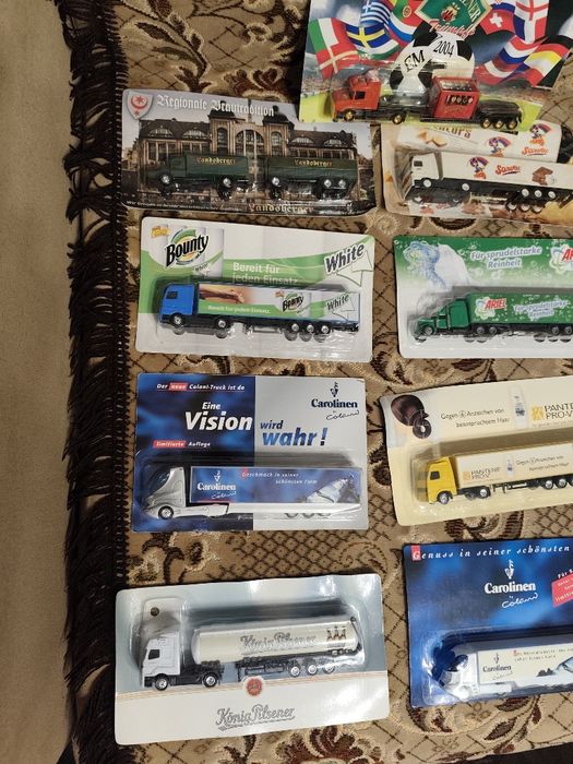 Маю на продаж моделі грузовиків