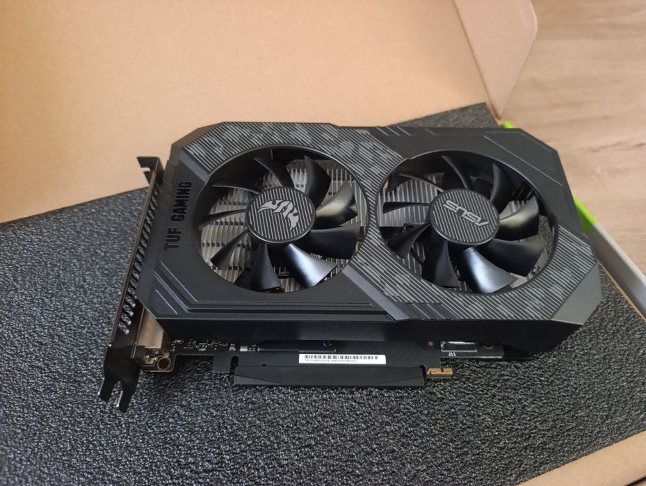 ASUS TUF Gaming GeForce GTX 1650Memória de Vídeo: 4GB