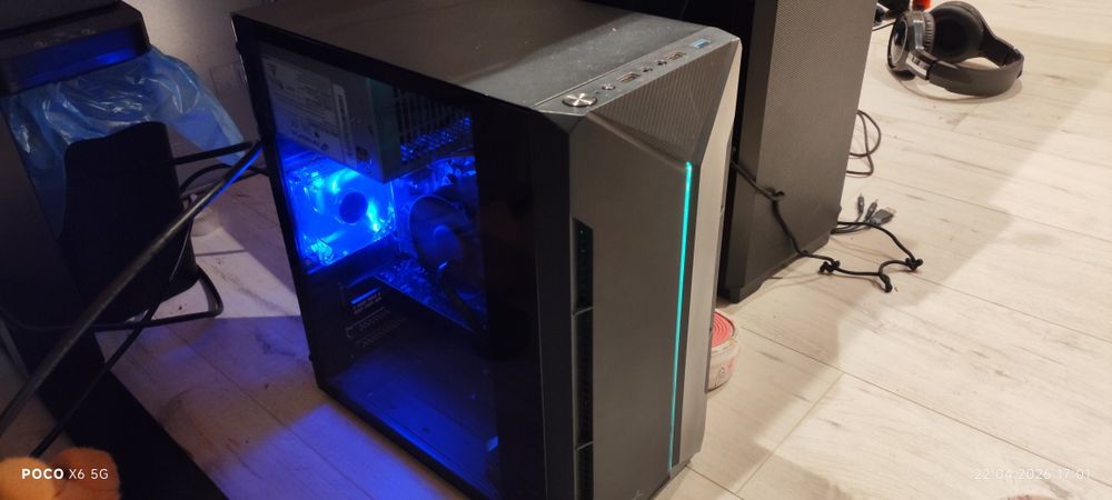 Komputer stacjonarny plus monitor 22" gotowy do użycia