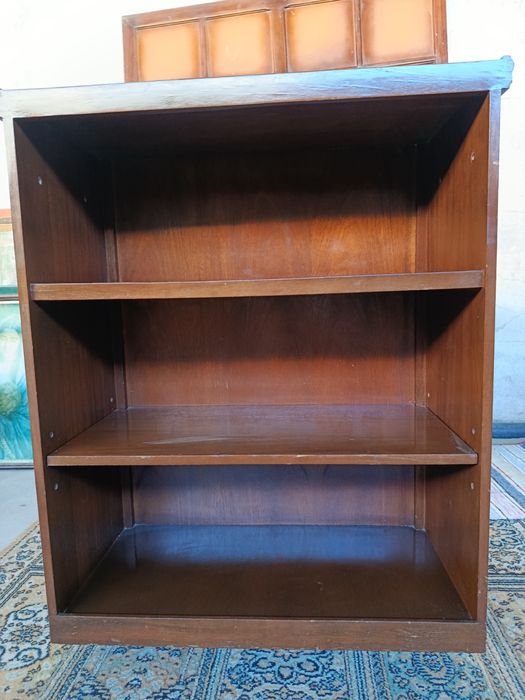 Móvel de apoio  84x42