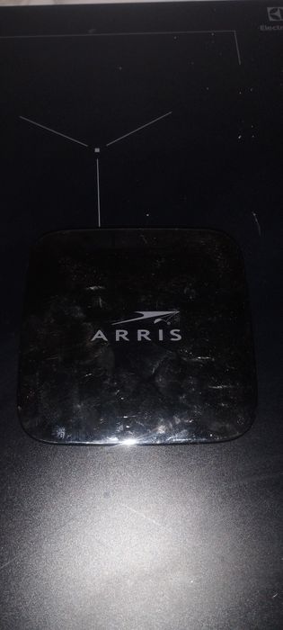 dekoder IPTV firmy Arris, model VIP1113M.