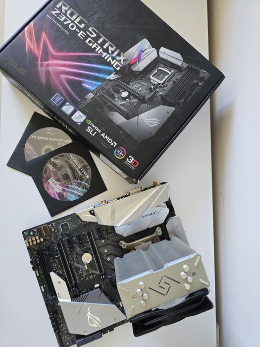 Материнська плата Asus Rog Strix Z370-E  Gaming
