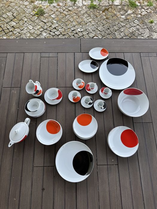 Serviço Vista Alegre - pratos, chá, café e de servir