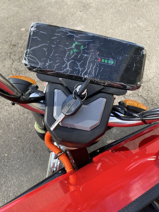 Електричний трицикл із кузовом CORSO HARDY-10 S 1200W-60V-38Ah