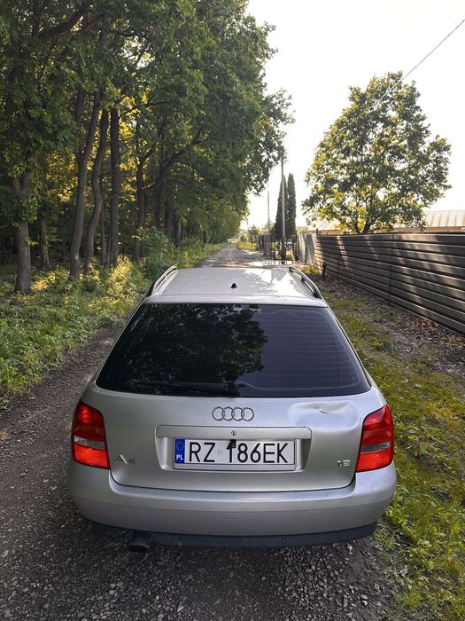 Audi a4 b5 1.6 Avant Benzyna + LPG (STAG)