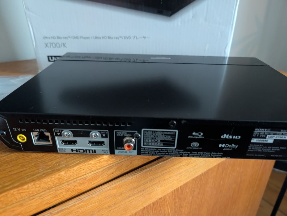 Odtwarzacz Blu-ray Sony UBPX-700/K, gwarancja