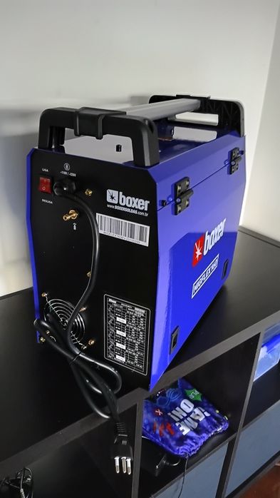 Máquina de soldar automática MIG MAG e eletrodo revestido nova