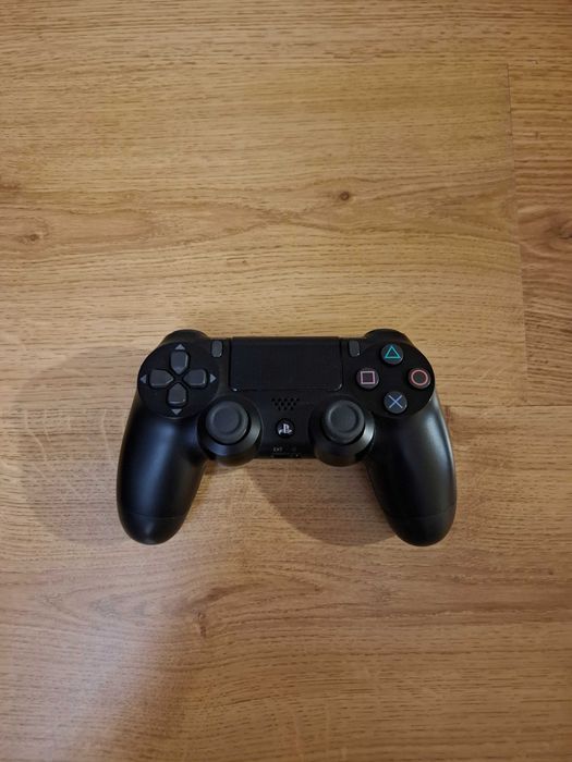 PlayStation 4 slim 512 gb
