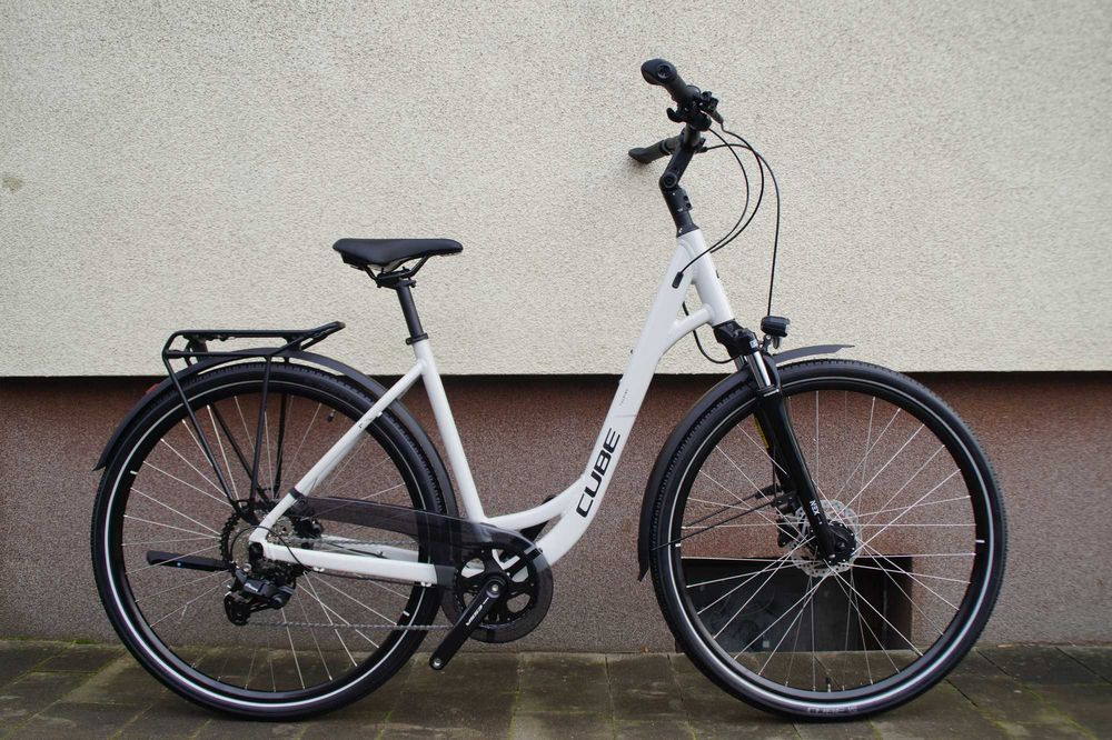 Rower trekkingowy CUBE Touring ONE