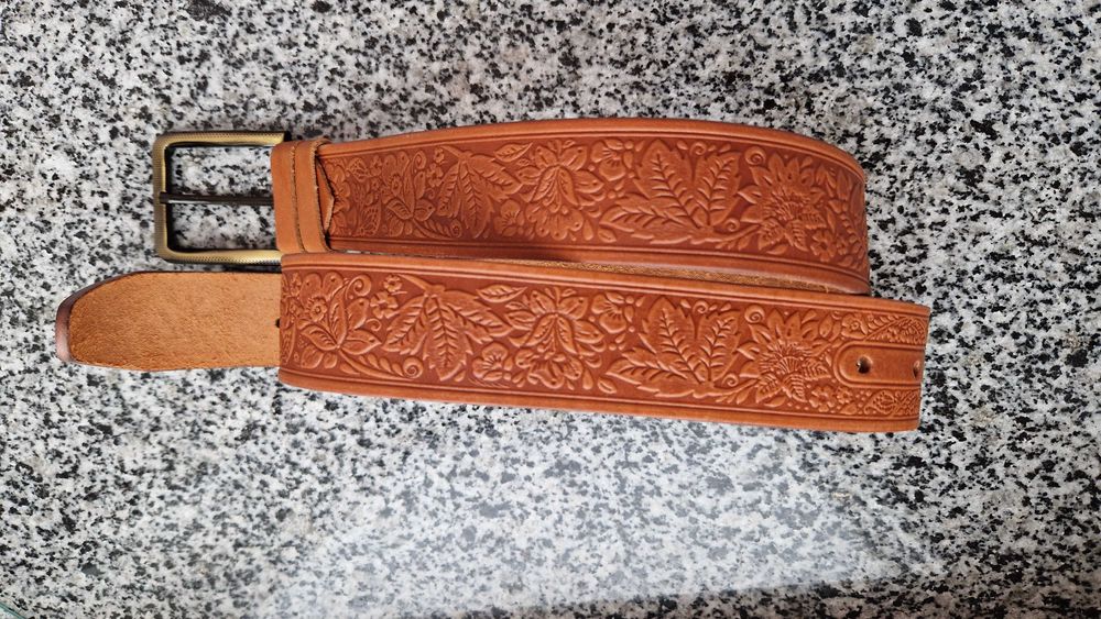 Пасок шкіряний ( ручна робота)