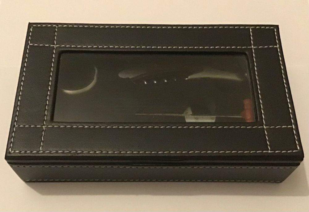 Wine set including corkscrew, etc.426134091072819200