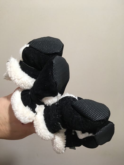 Обувь для собачки.