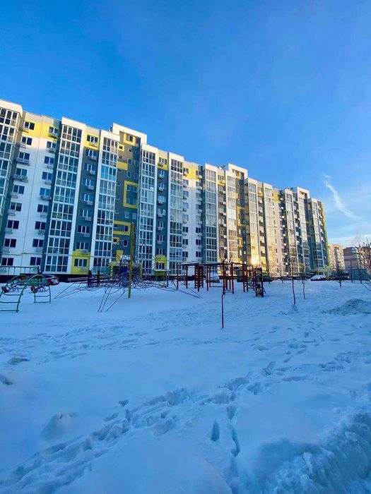 Однокімнатна на 3-му поверсі. Вікна у двір!