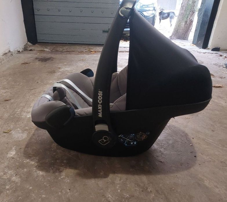 Автокрісло Maxi-Cosi Pebble від 0 до 1 року