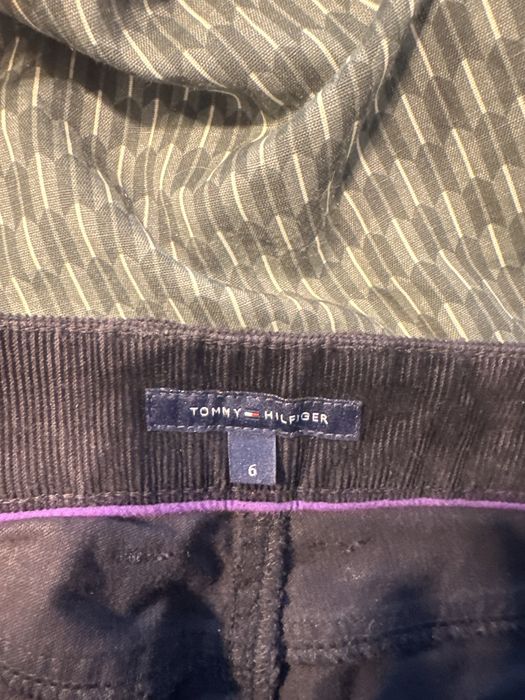 Czarna damska spodnica sztruksowa nowa tommy hilfiger S