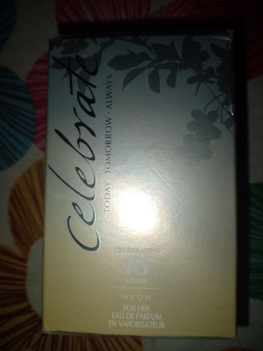 TTA Celebrate 50 ml z Avon UNIKAT FOLIA - szczegóły w opisie