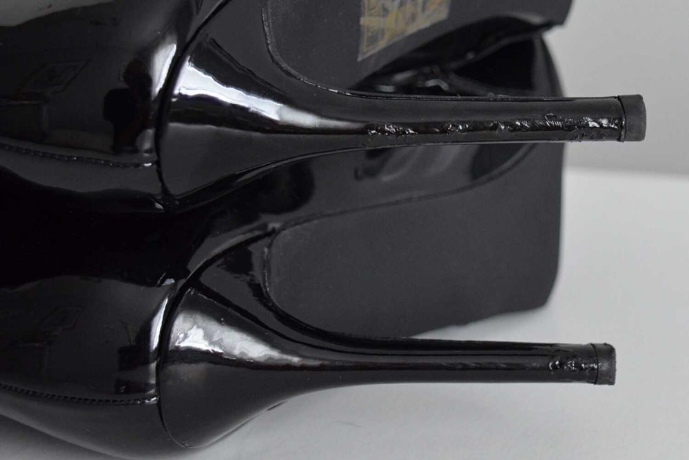 LAKIEROWANE kozaki Chiara Foscari do kolana na smukłej szpilce 41