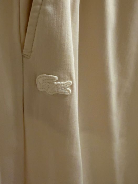 Літні жіночі штани чінос Lacoste