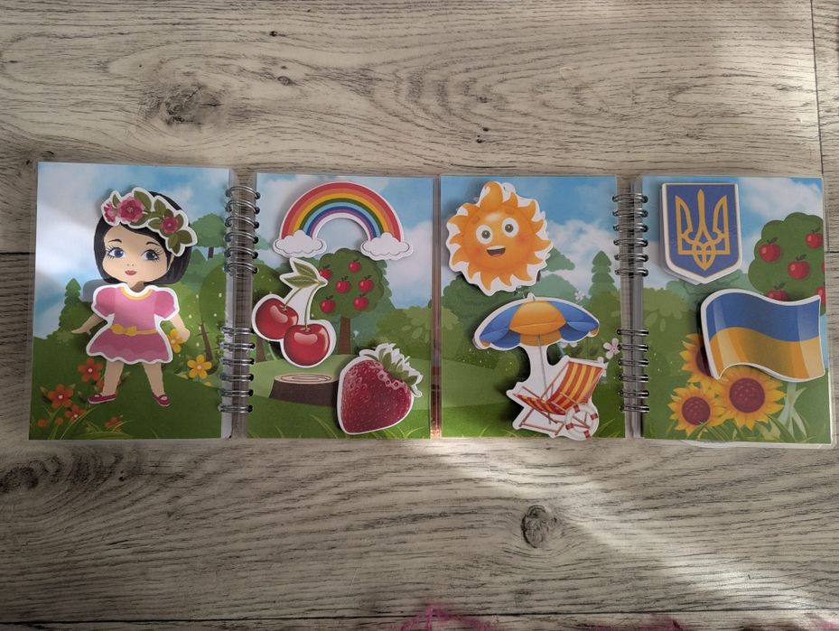 Розвивальні зошити на липучках для малюків