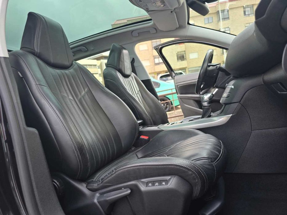 Peugeot 308 SW — fotografia 11
