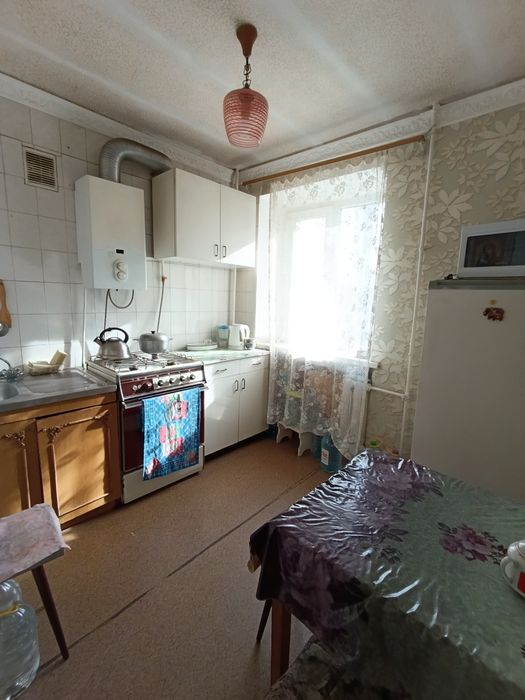 Продам 2кк пр. Мира/1я Линия, р. Колос