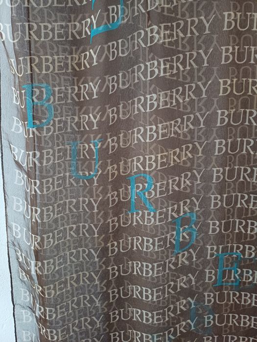 Тончайший шарф BURBERRY полиэстер 160×54 см