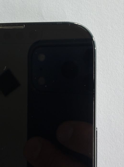 iPhone 14 128GB Midnight — bateria 85%, kompletny zestaw + 5 etui gratis!