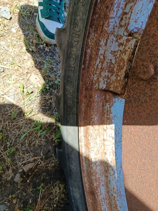 Rondas estreitas para tractor