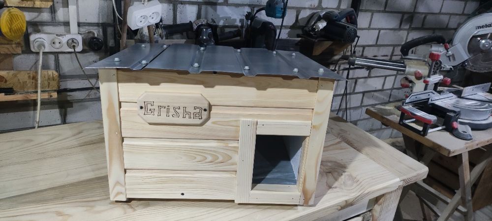 Будка для собаки під замовлення