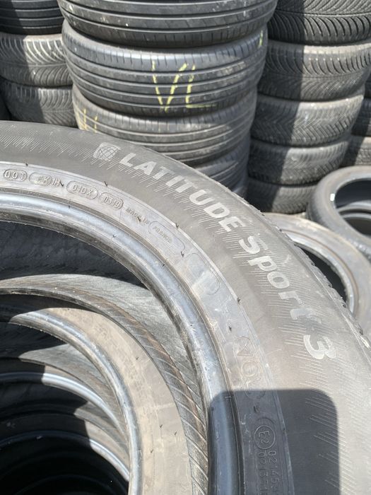 235/60R17 Michelin Latitude