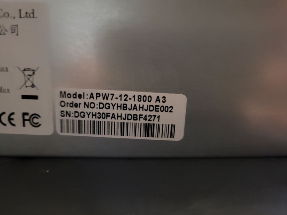 Antminer S9 como nova, fonte 1800w