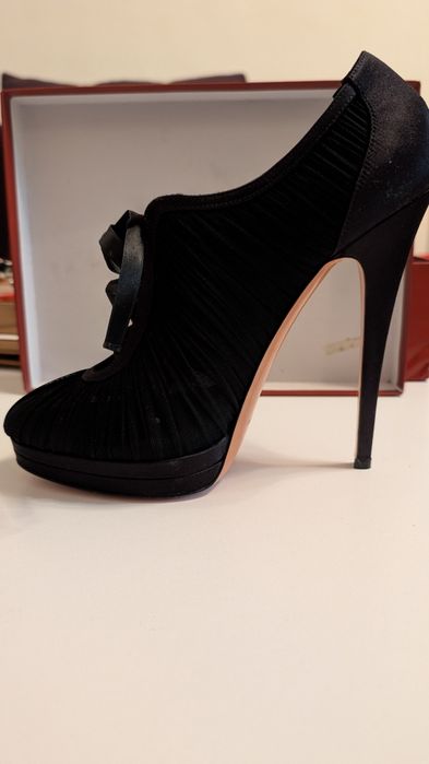 Туфлі на випускний жіночі Casadei ( оригінал)