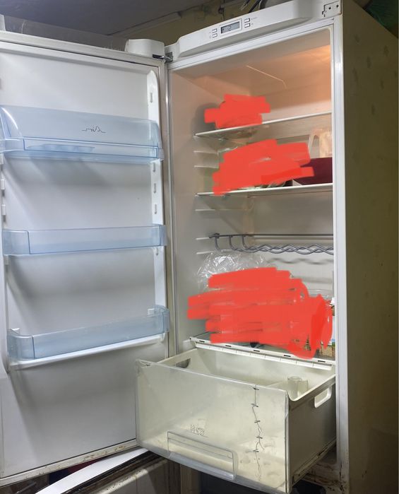 Холодильник Electrolux INSPIRE ERB40402W8