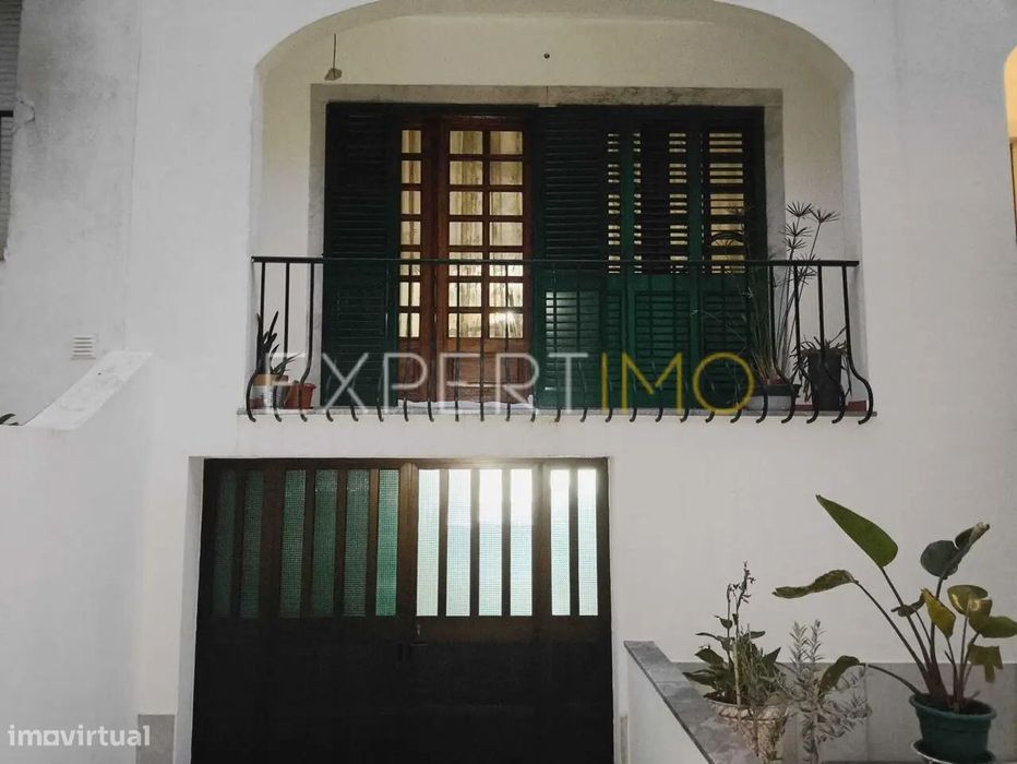 Moradia T4 c/ Garagem - Beja