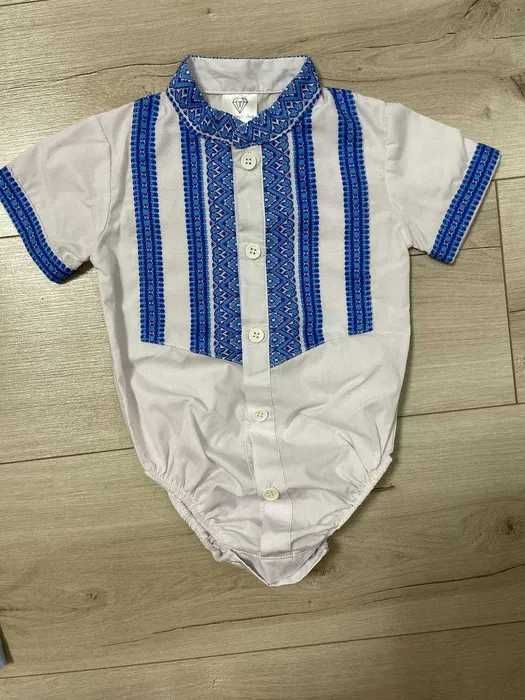 Продаю дитячий костюм, розмір 86, стан 10/10 + подарунок